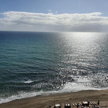 Beachfront Apartment Marbella Center Exterior photo